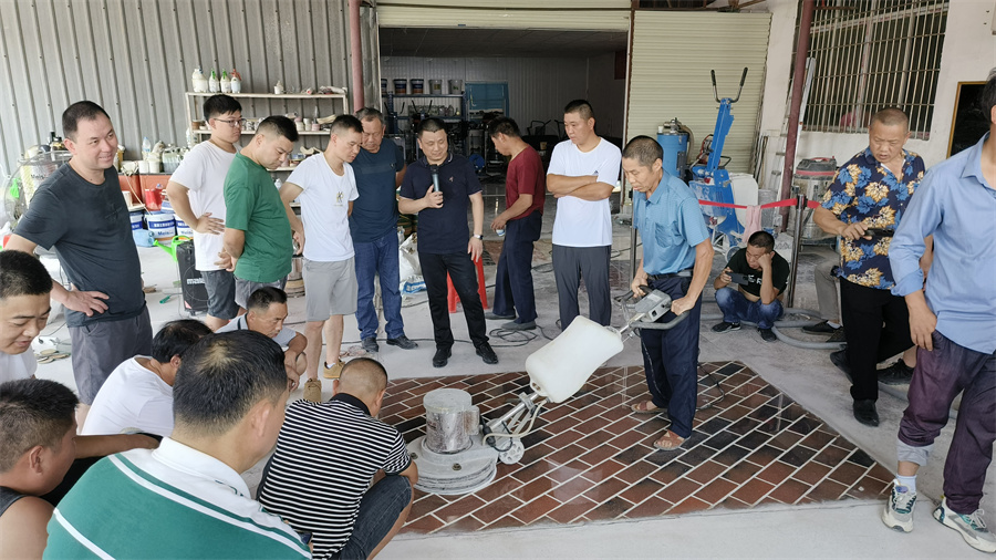 红砖抛光成镜 红砖抛光成镜